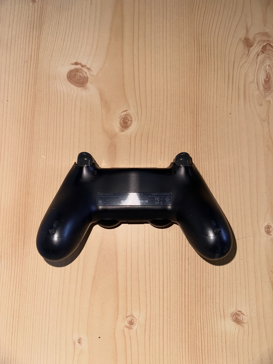 Sony PS4 Wireless Controller - Black - photo 4