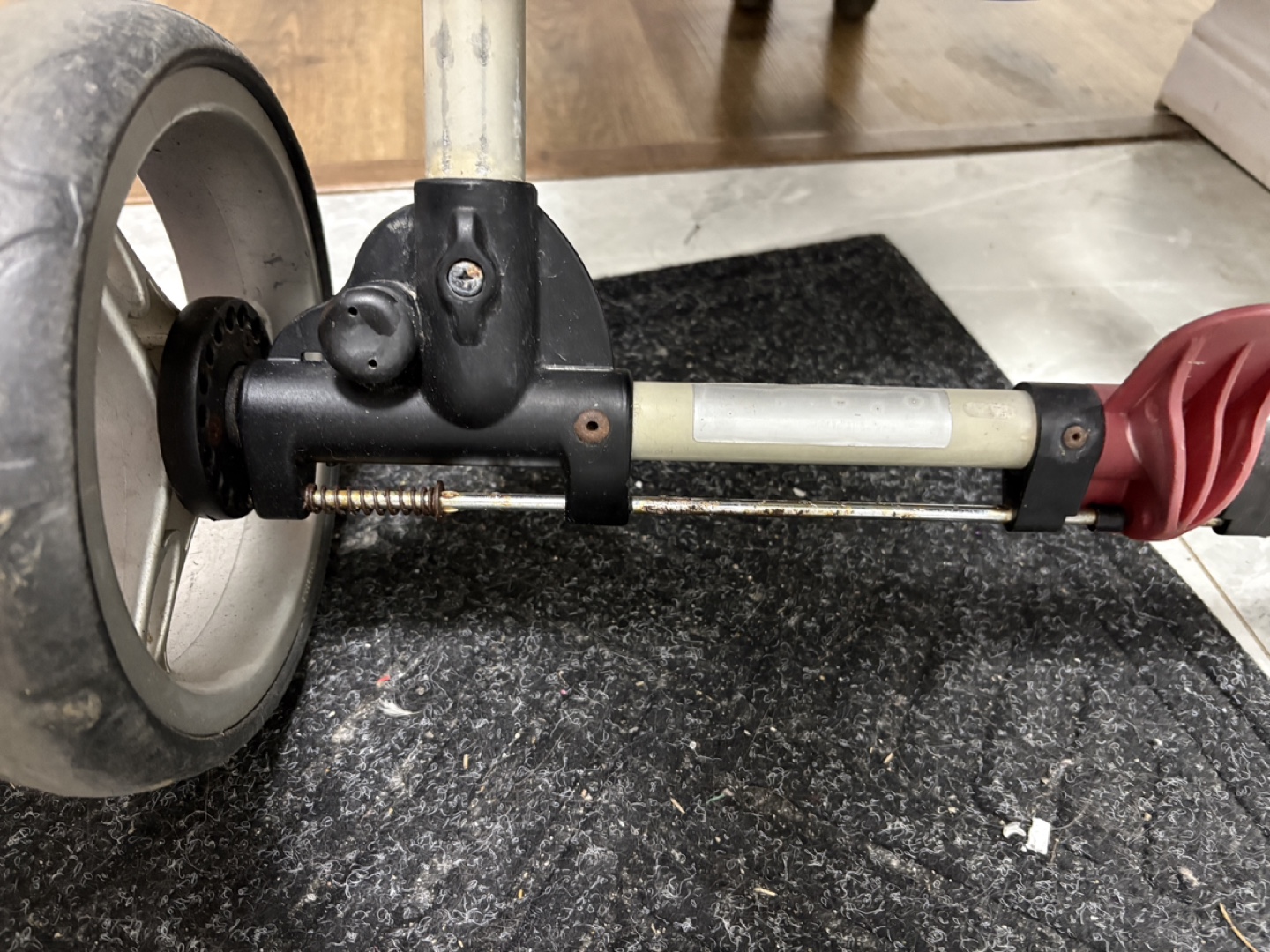 Baby Jogger City Mini Stroller - Brake faulty - photo 3