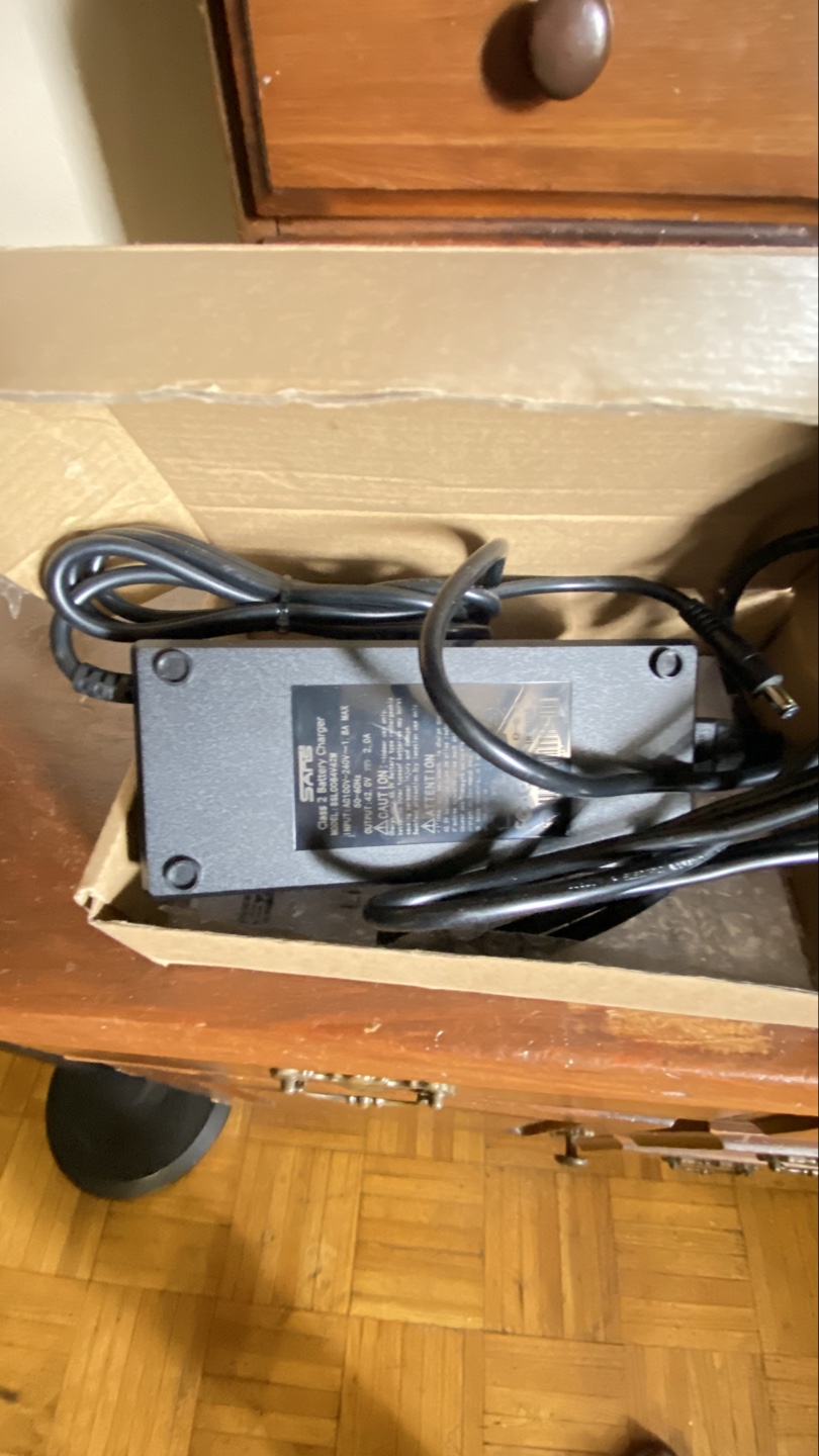 Li-ion Battery Chargers -  SafPow & Wyness - Multiple Connectors - photo 4