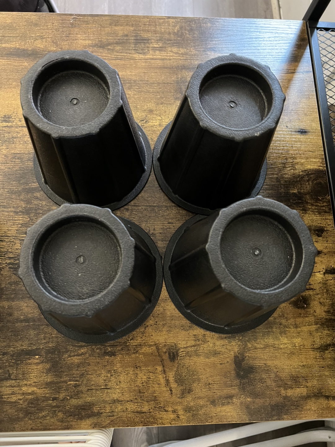 Set of 4 Black Furniture Risers 💚 - photo 2