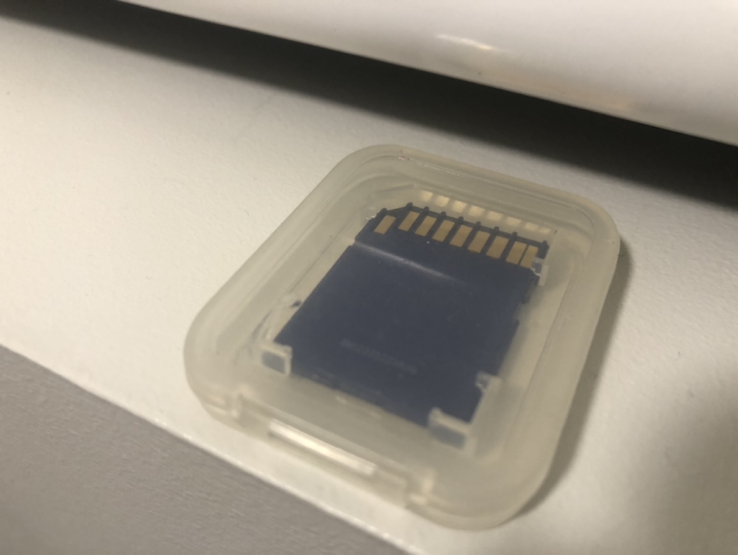 SanDisk 32GB SDHC Card with Case (open to offers) - photo 3