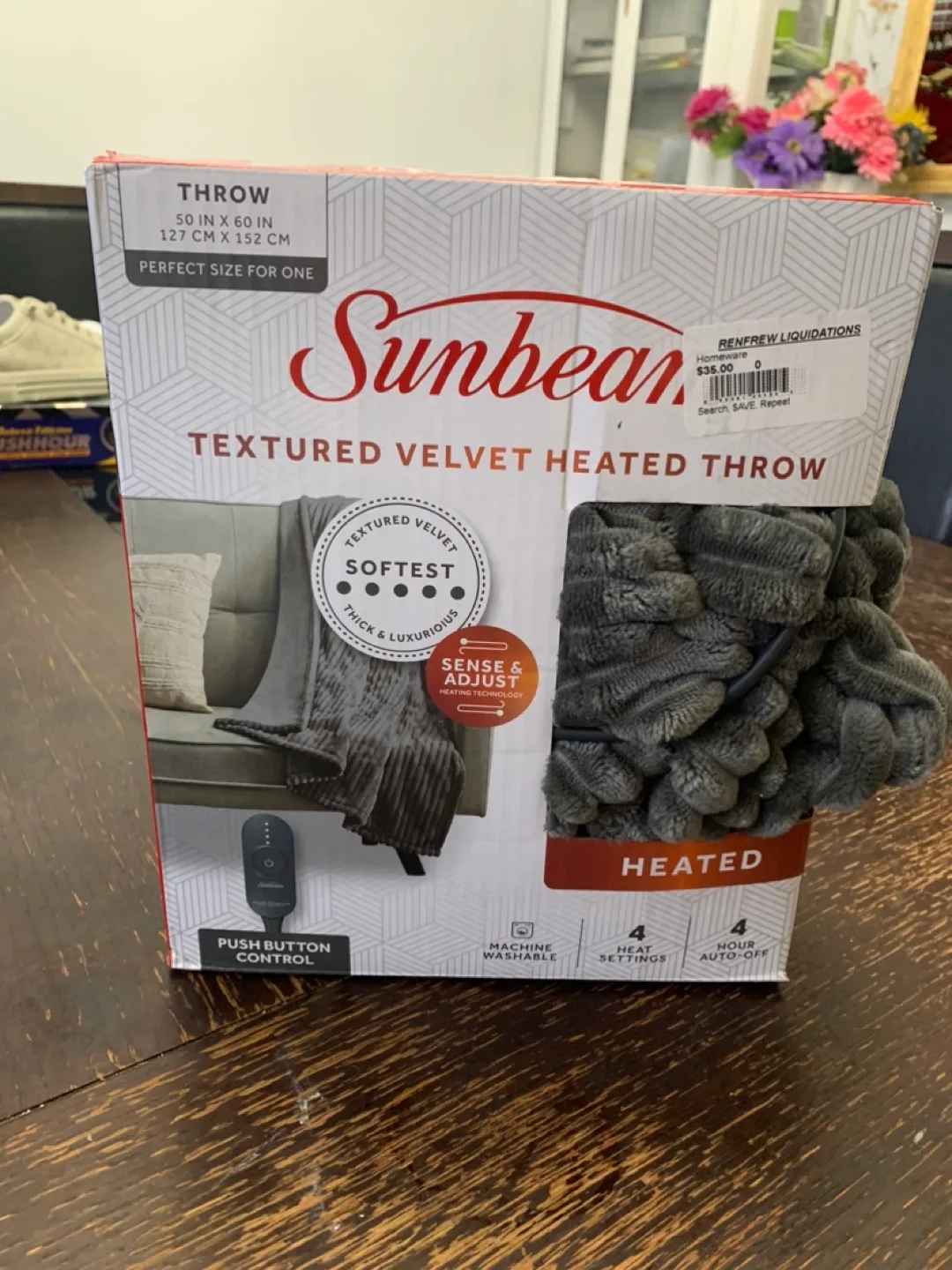 Sunbeam Textured Velvet Heated Throw Blanket image indicator(3)