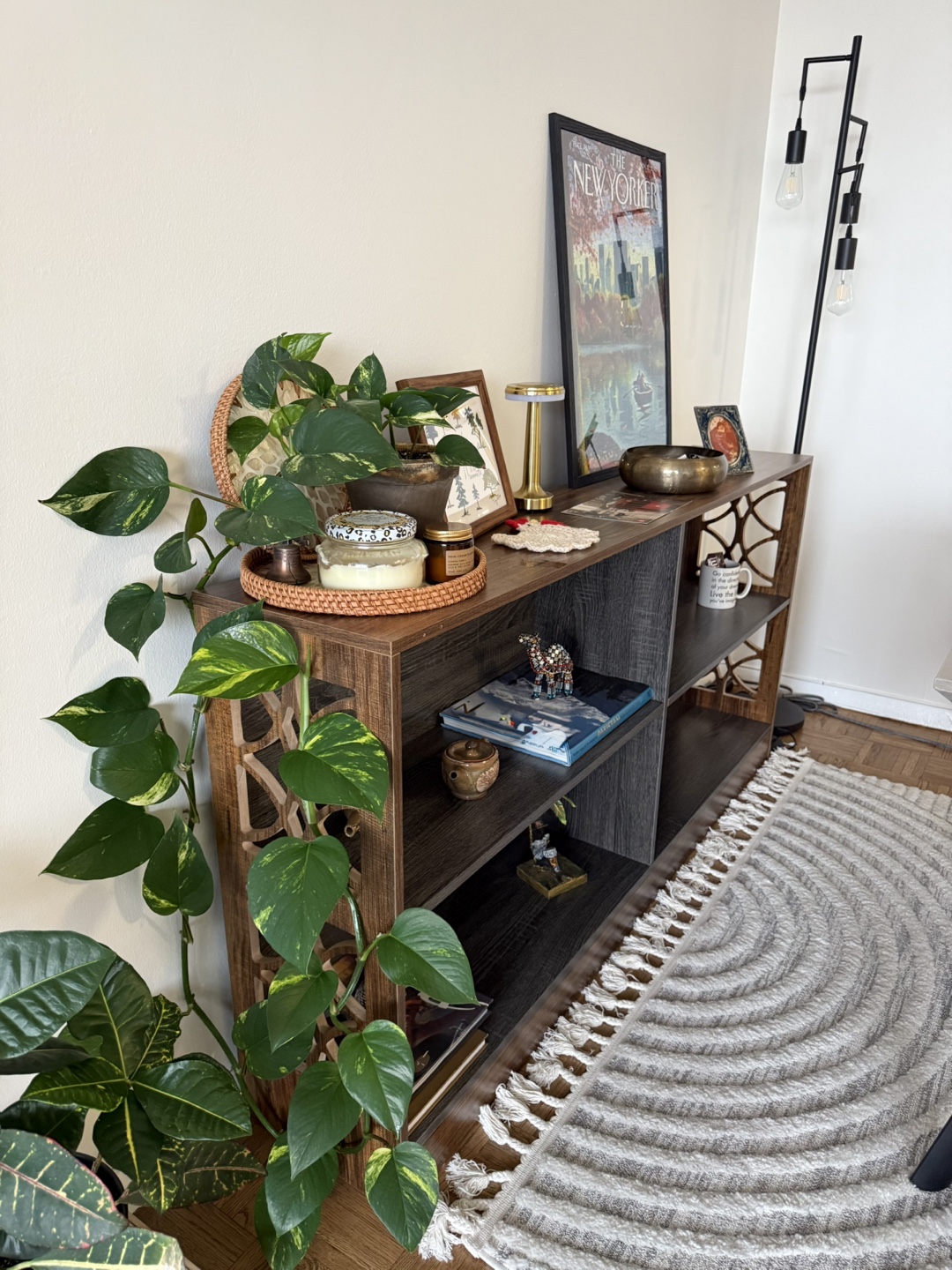 Modern 2-Tier Room Divider/Shelving Unit/console