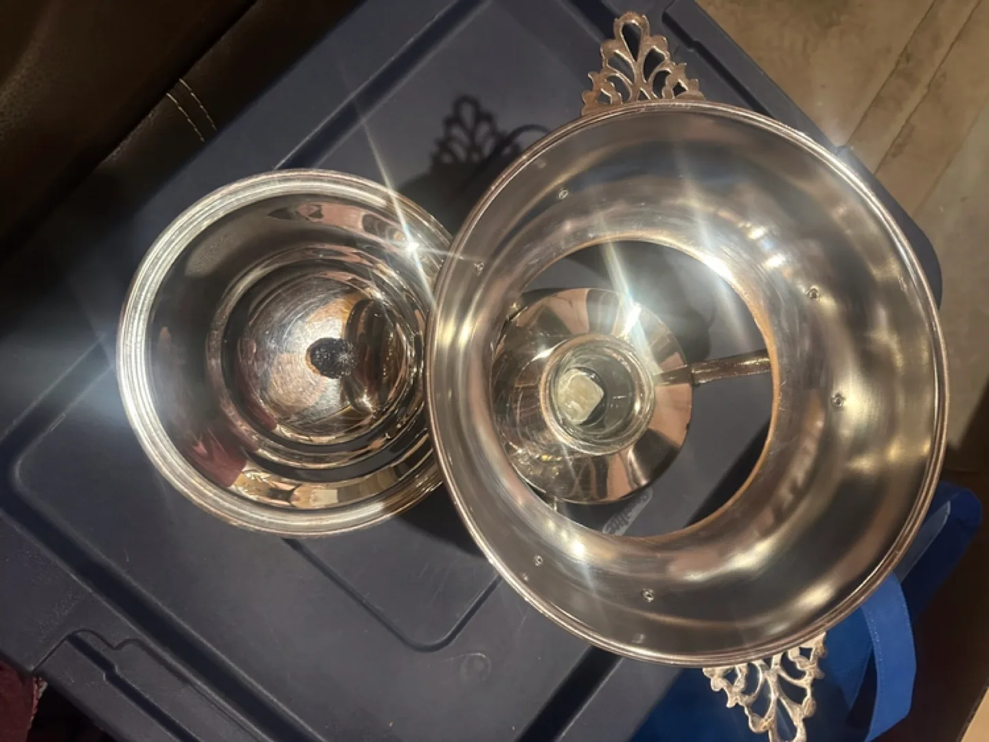 Vintage Silver Chafing Dish with Pyrex Bowl image indicator(2)