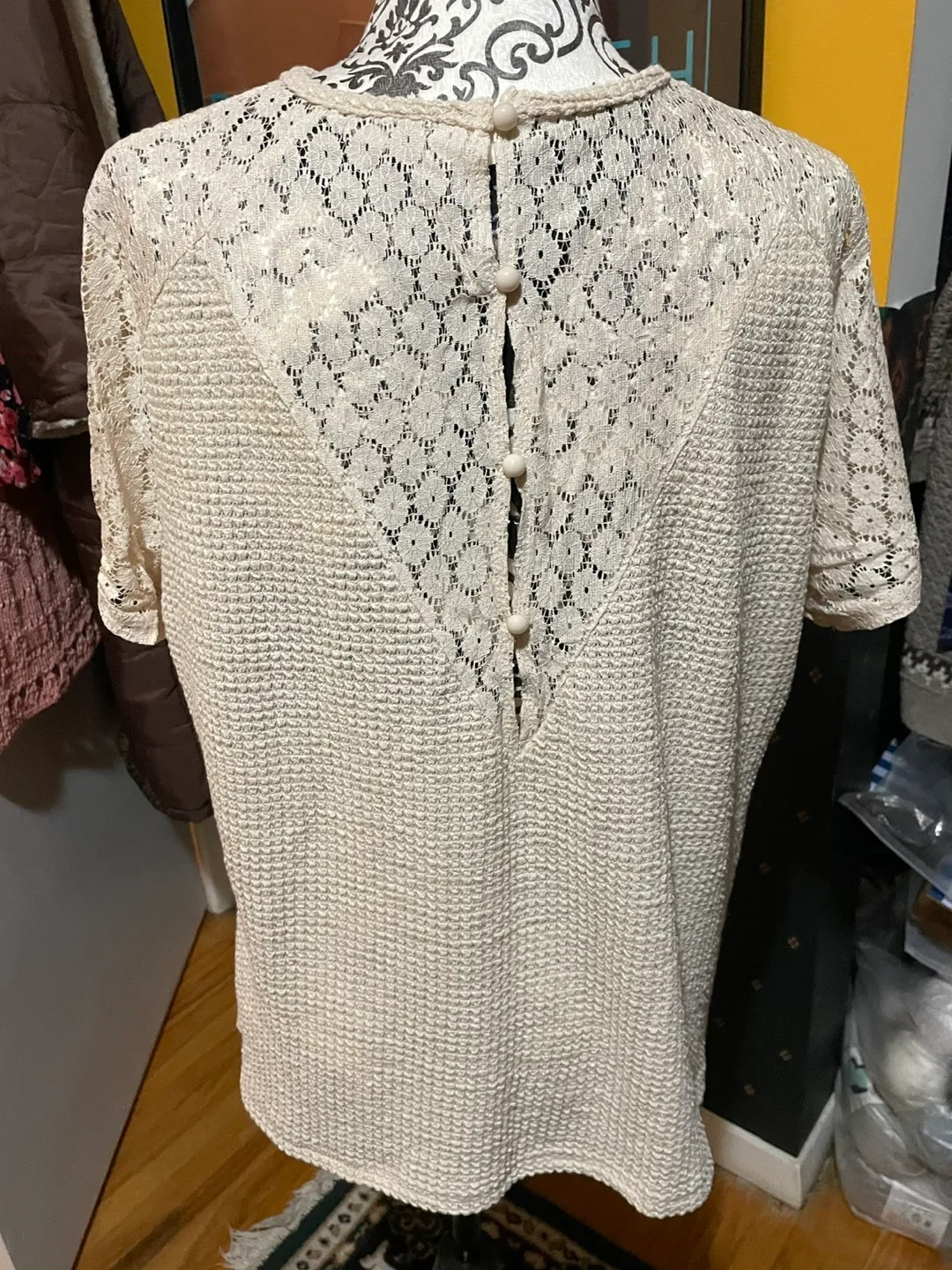 💚Cream-coloured Knit Top with Lace Detail image indicator(2)