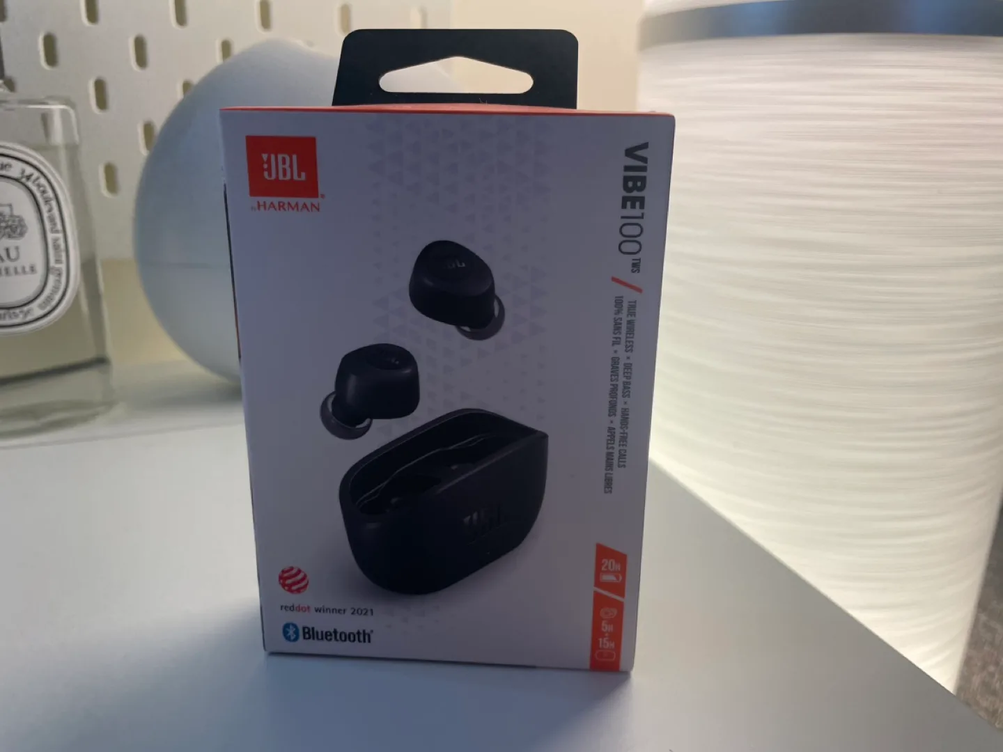 JBL Vibe 100 True Wireless Earbuds thumbnail