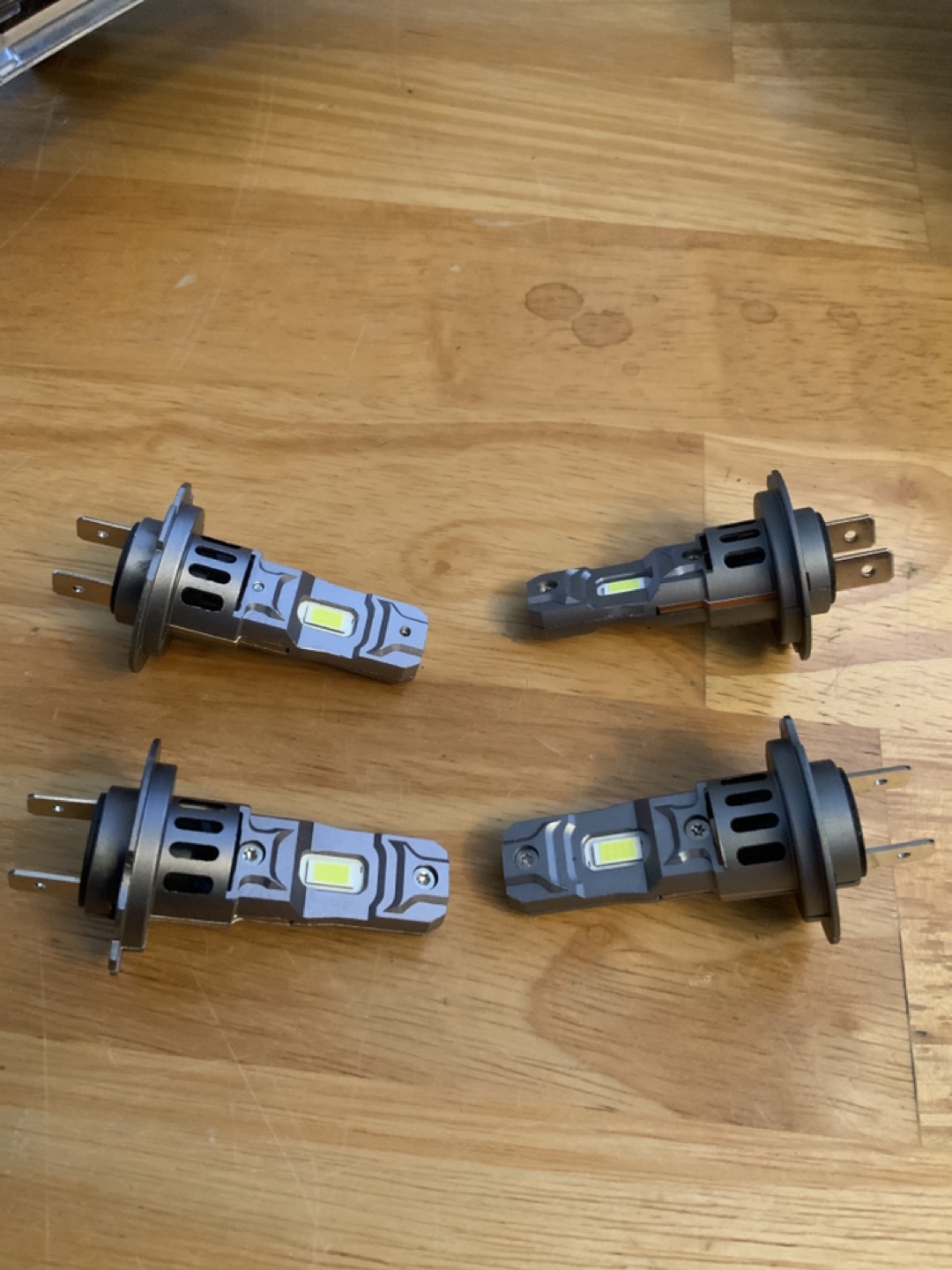 SEALIGHT H7 Led headlight bulbs - photo 2
