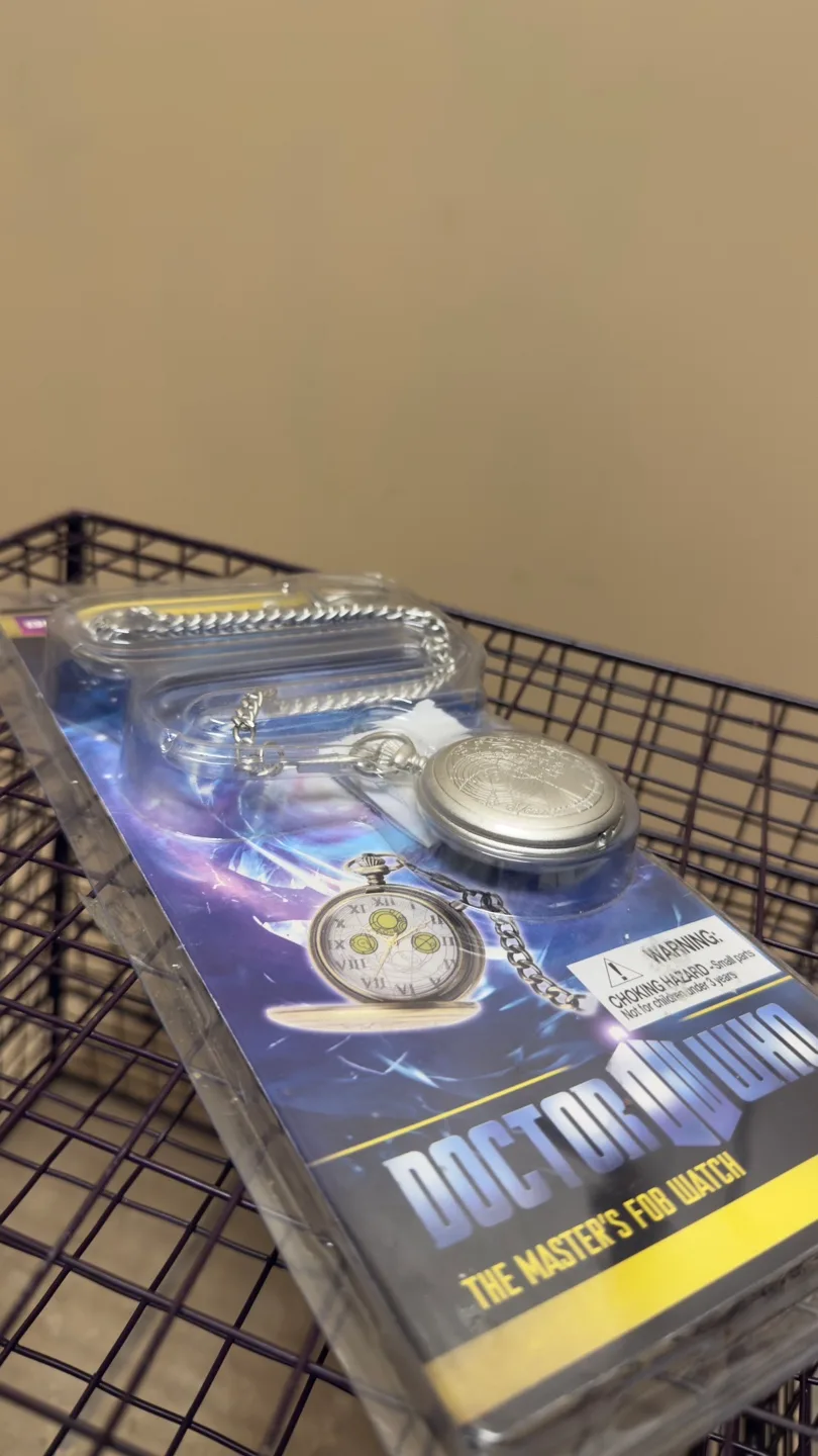 Doctor Who The Master's fob watch image indicator(2)