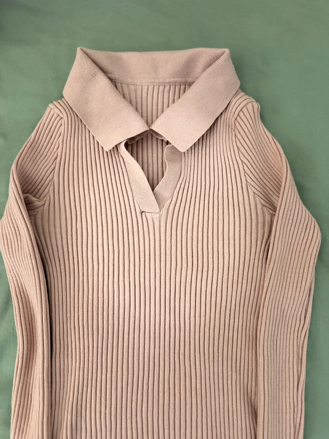 Women's pink Ribbed Knit Collared Sweater thumbnail