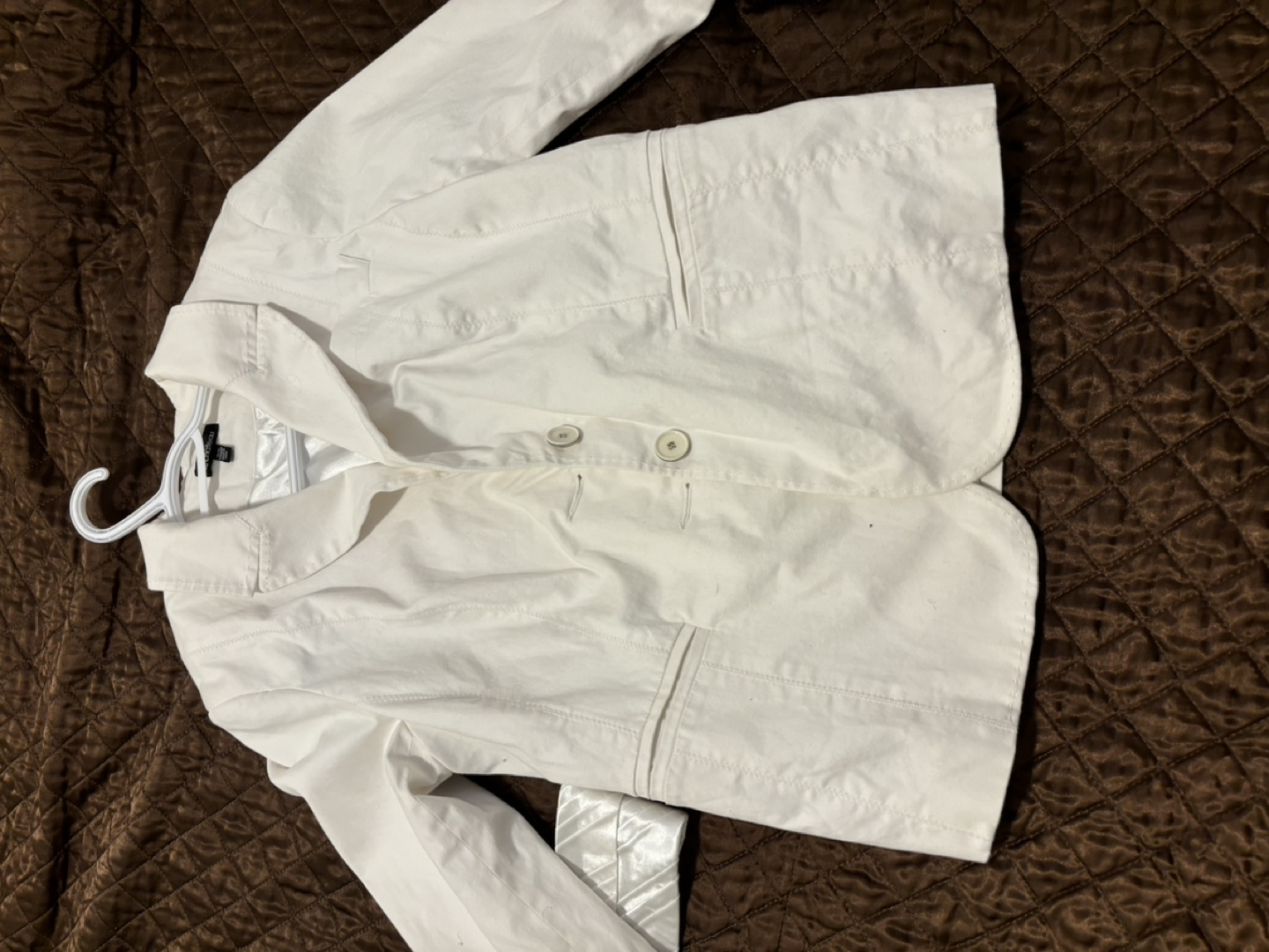 Le Chateau Women's White Blazer - Size XL/TG