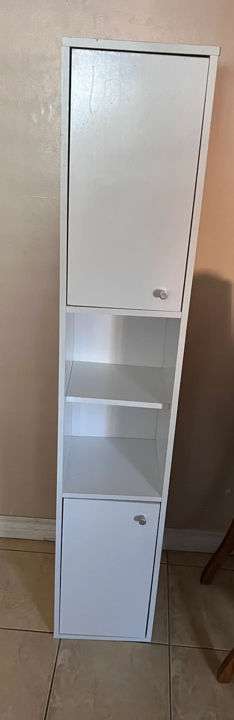 White Storage Cabinet with Shelves image indicator(2)