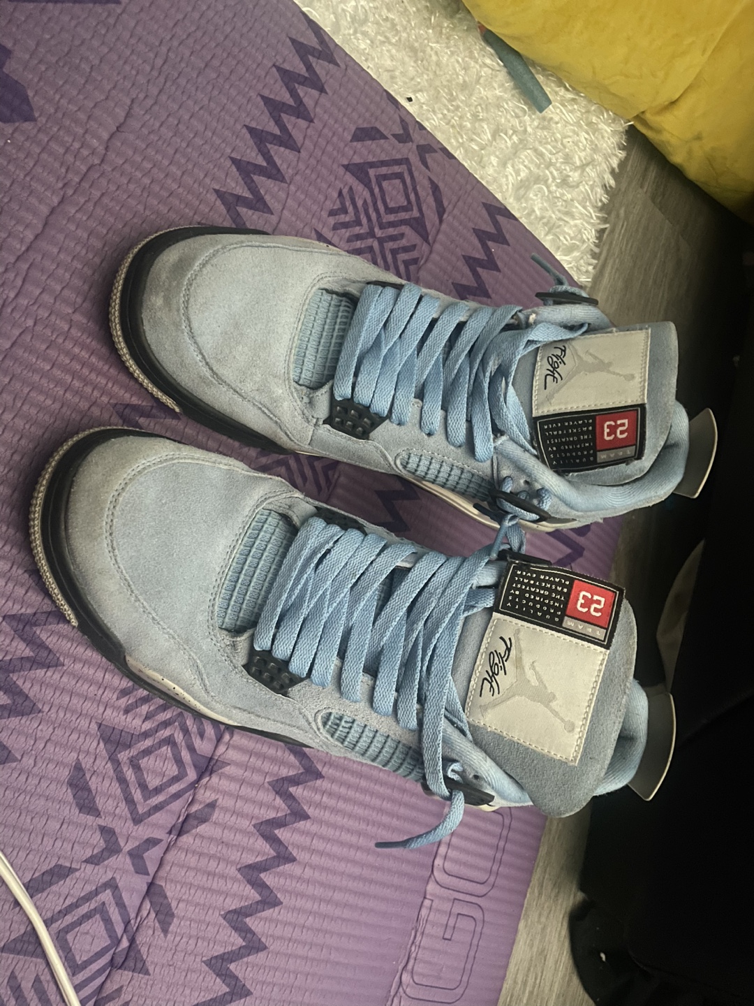 Air Jordan 4 Retro 'UNC Blue'