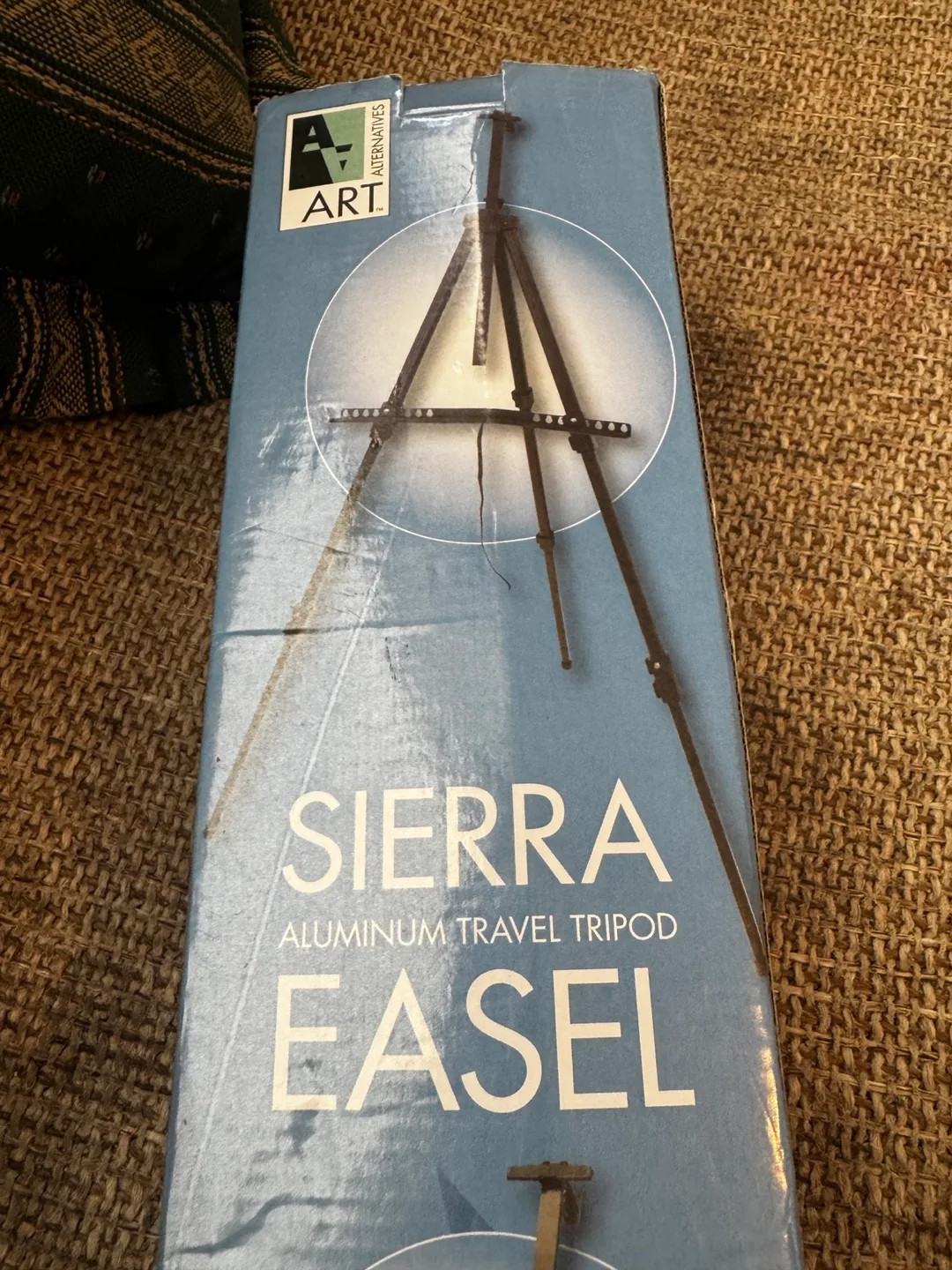 Art Alternatives Sierra Aluminum Travel Tripod Easel image indicator(3)