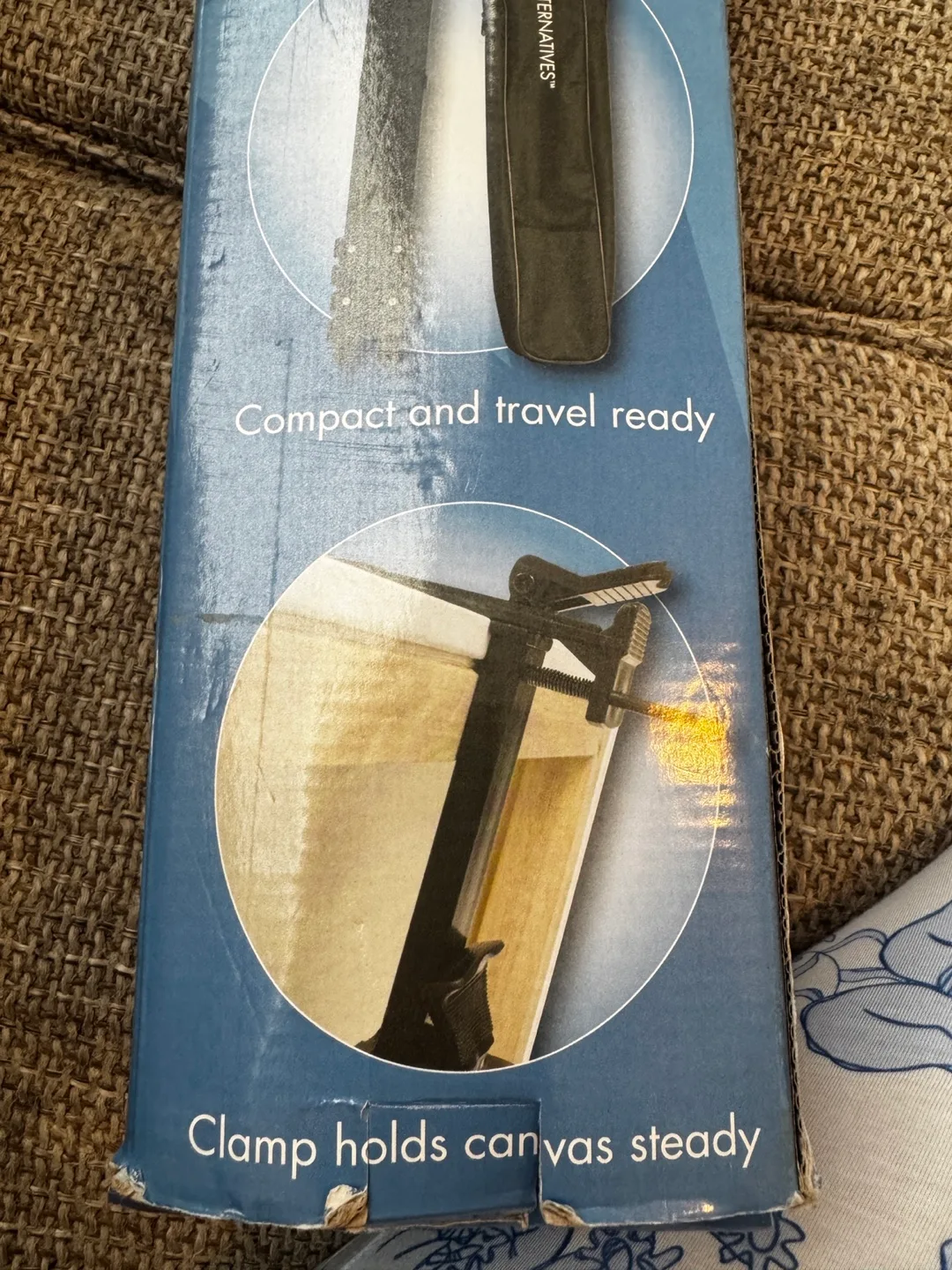 Art Alternatives Sierra Aluminum Travel Tripod Easel image indicator(6)