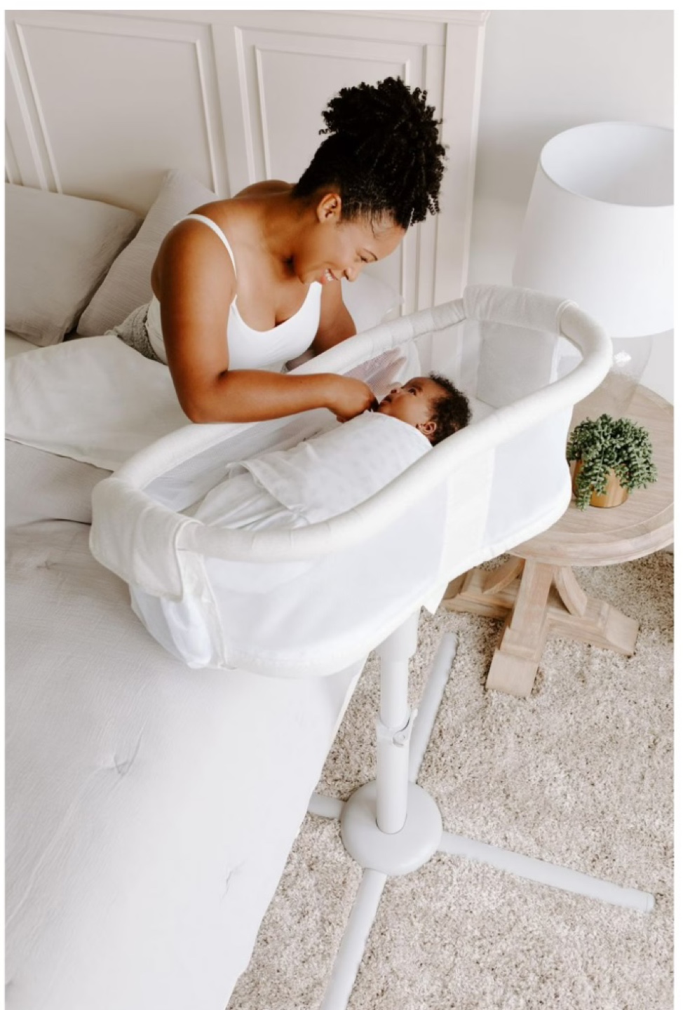 Halo BassiNest Swivel Sleeper - White - photo 3