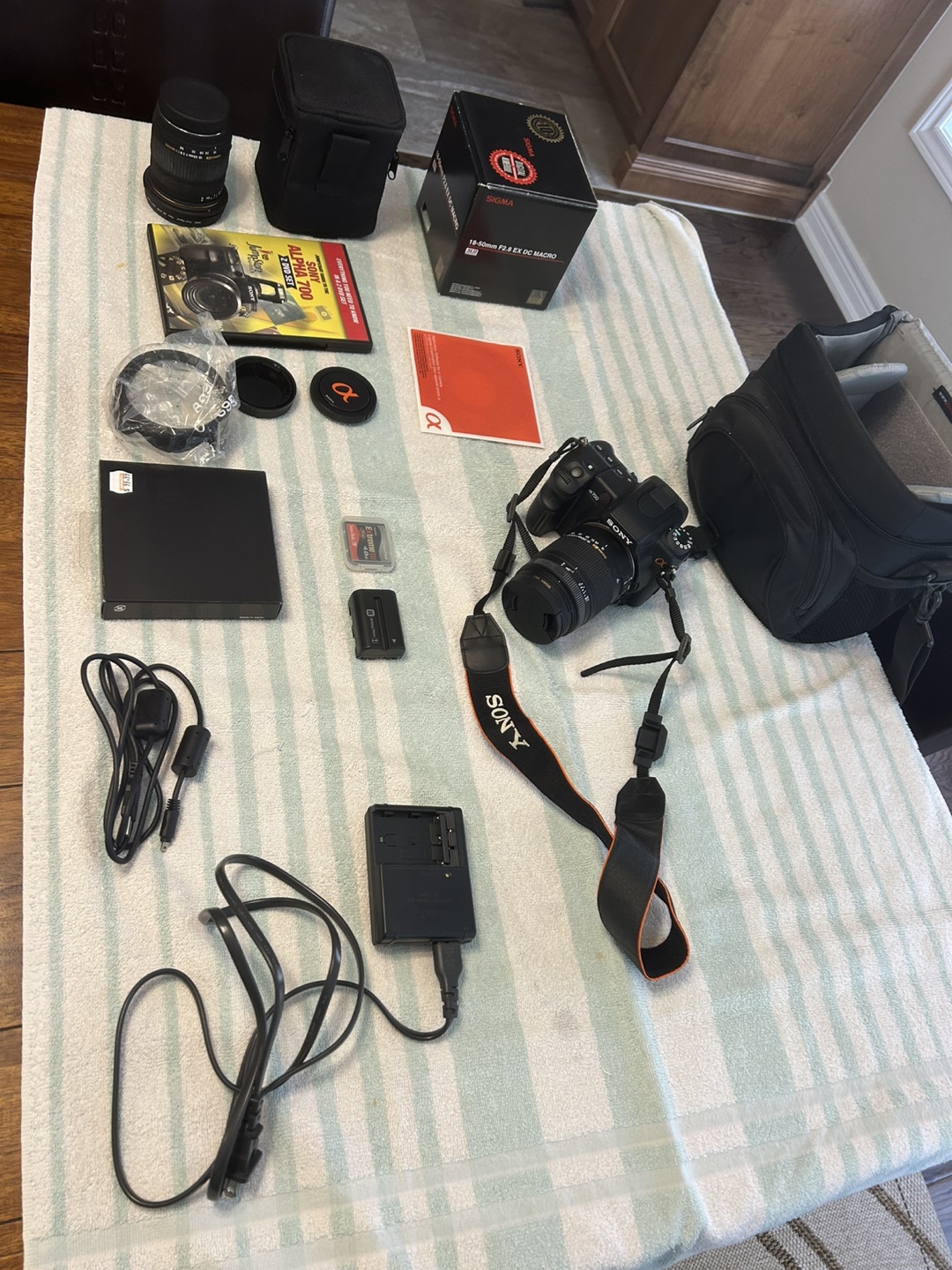 Sony Alpha DSLR Camera with Sigma 18-50mm Lens - photo 4