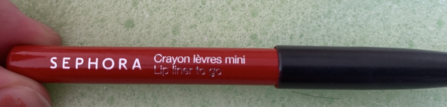 sephora red lip liner, matte brown eye liner - photo 3