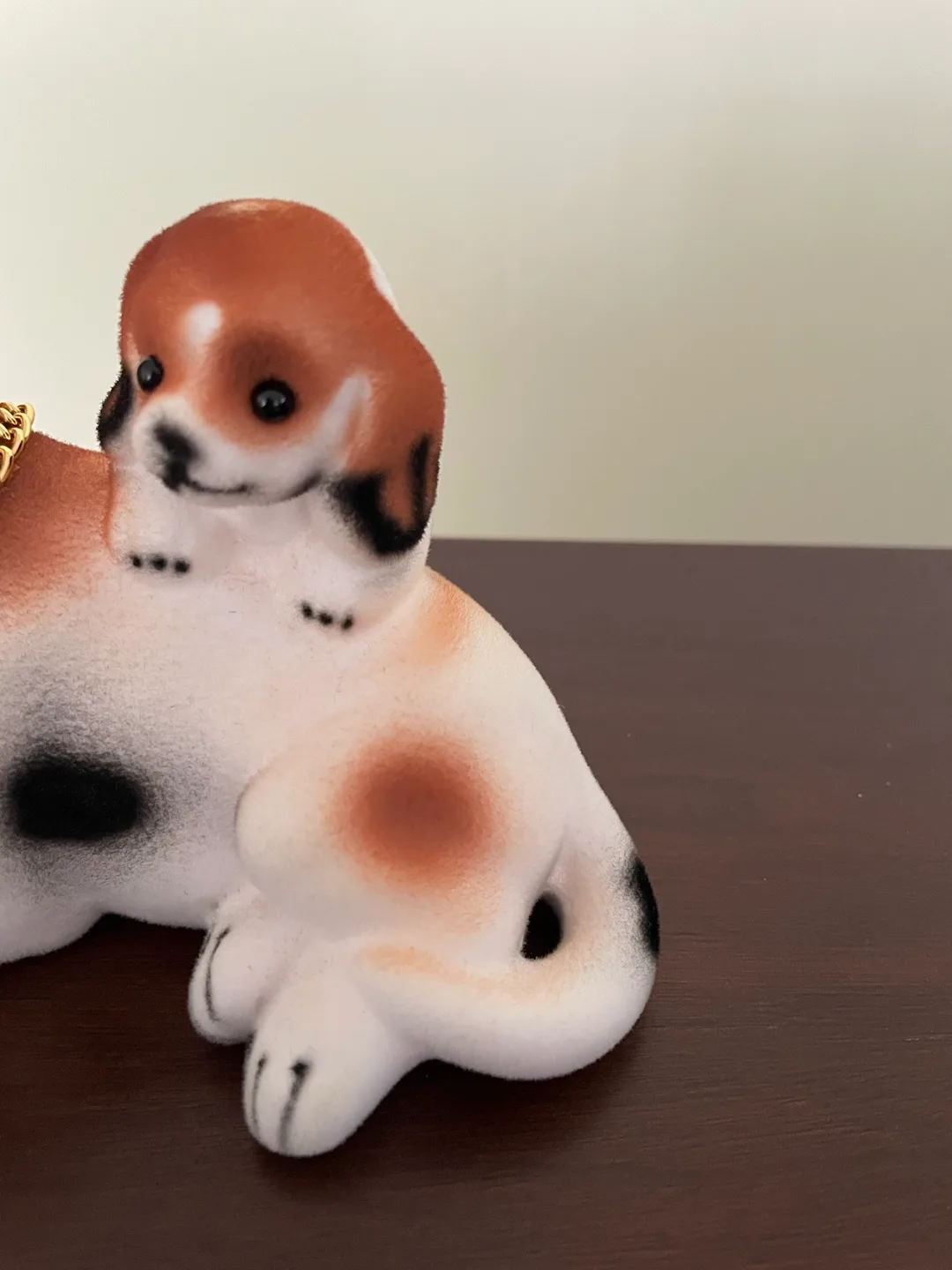 💚 Adorable Beagle Puppy Figurine with Bobbing Head image indicator(2)