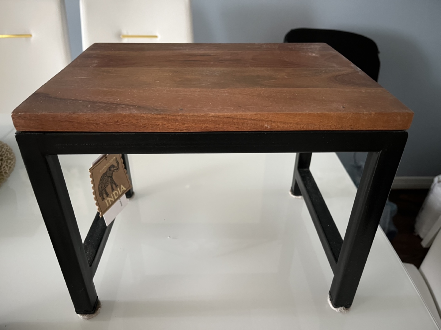 Small Wooden Stool🥕 - photo 2