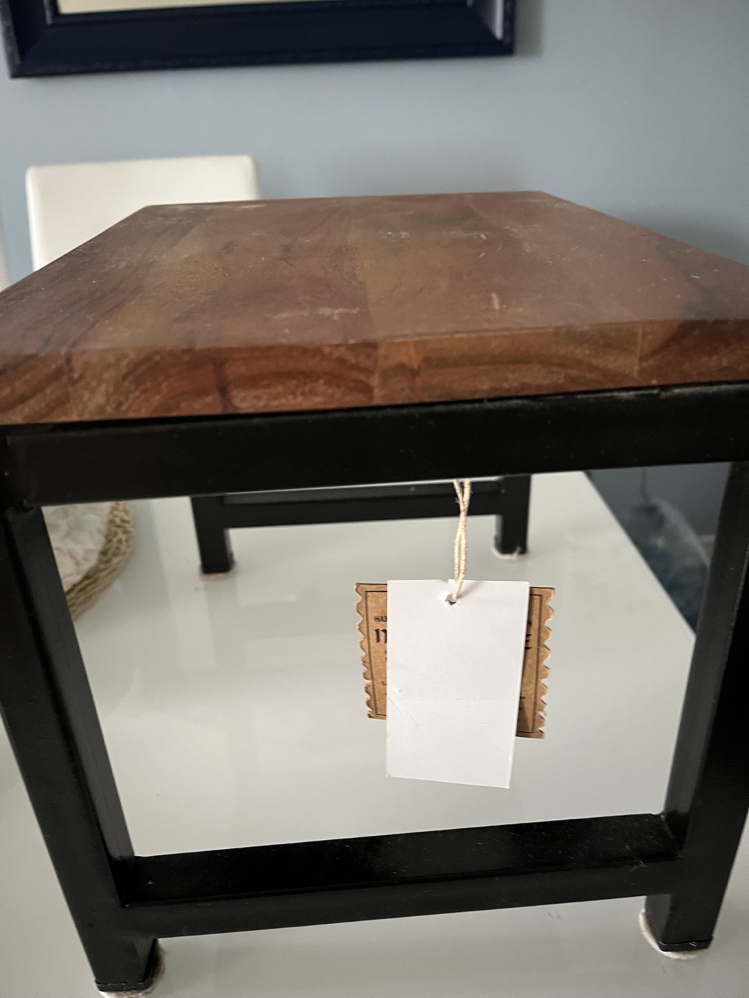 Small Wooden Stool🥕 - photo 3