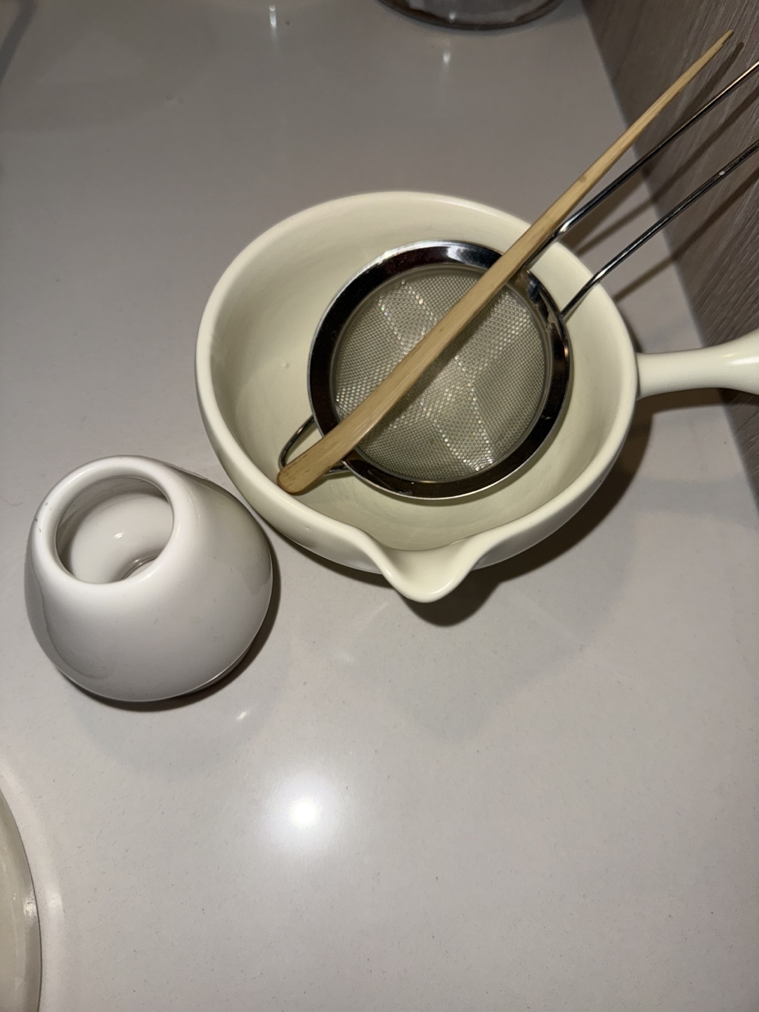 Ceramic Matcha Bowl Set with Whisk Holder and Sifter