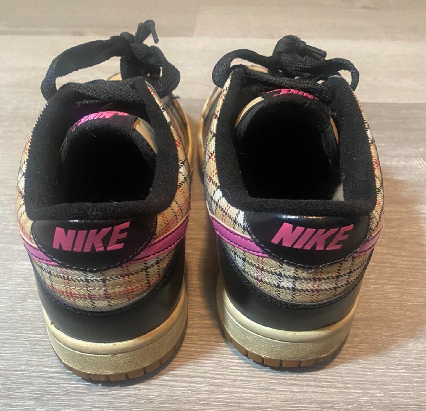 Nike Dunk Low Burberry Plaid Pink Women's Sneakers Size US 5.5 - photo 2