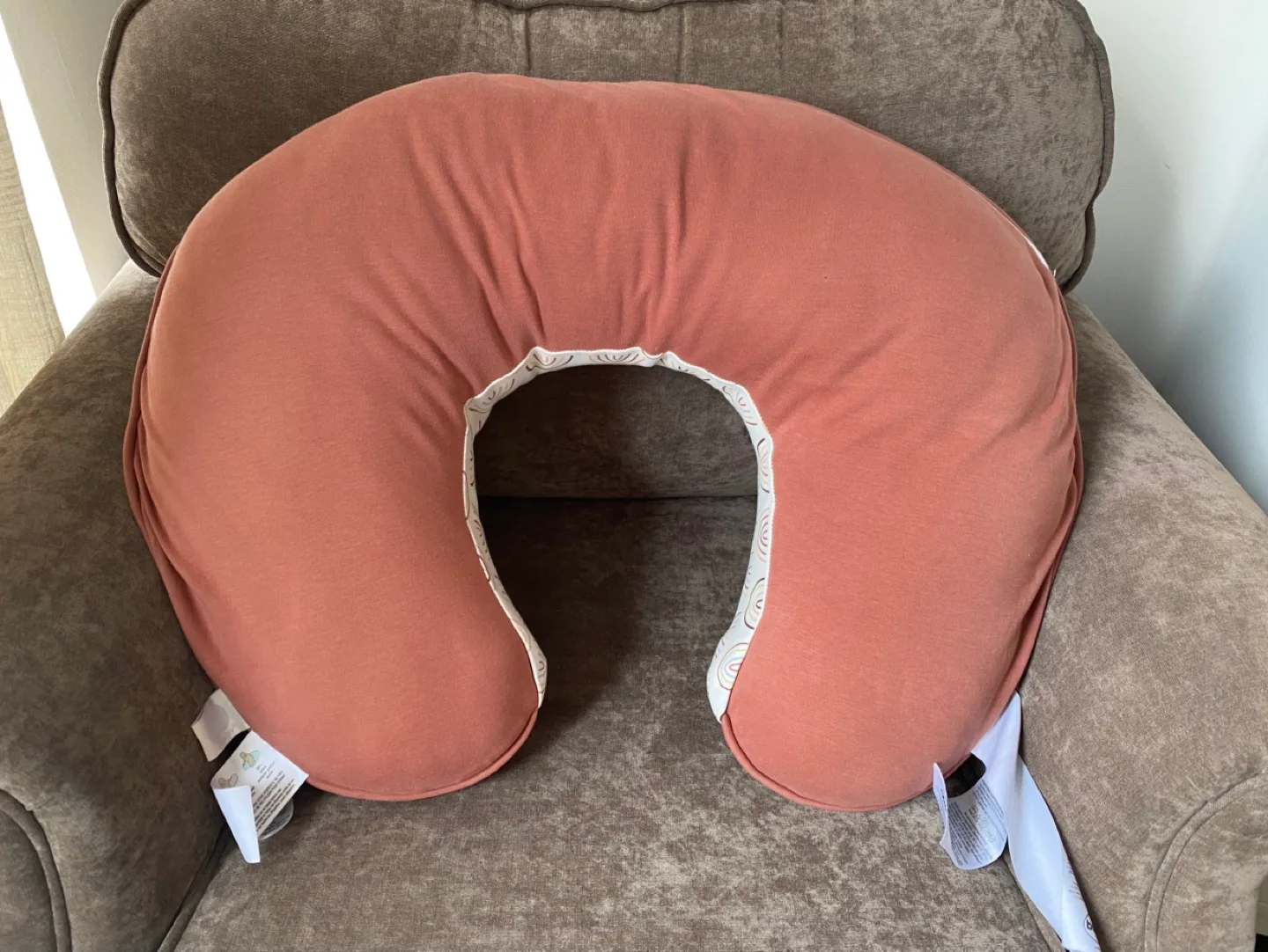 Boppy Nursing Pillow Cover Only 💚🌱 image indicator(3)