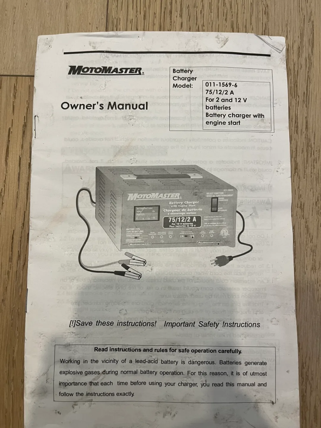 Motomaster 75/12/2 A Battery Charger with Engine Start image indicator(3)