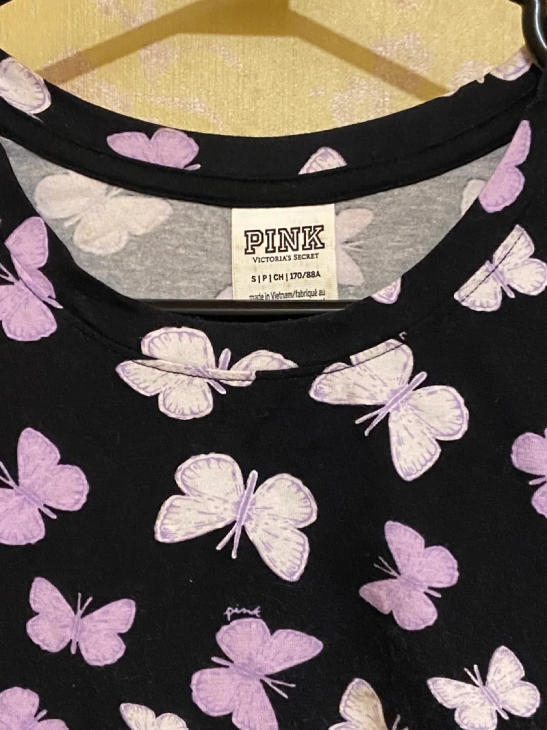 Assorted items szXS & szS Prices $10-$20 image indicator(7)