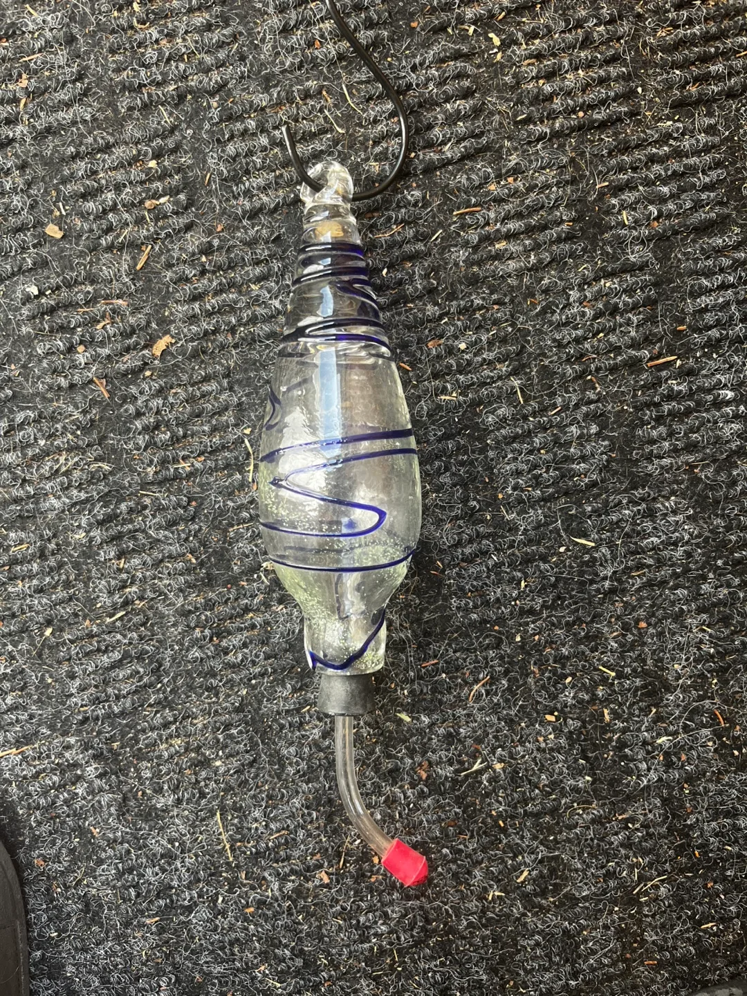 Unique Glass Hummingbird Feeder image indicator(2)