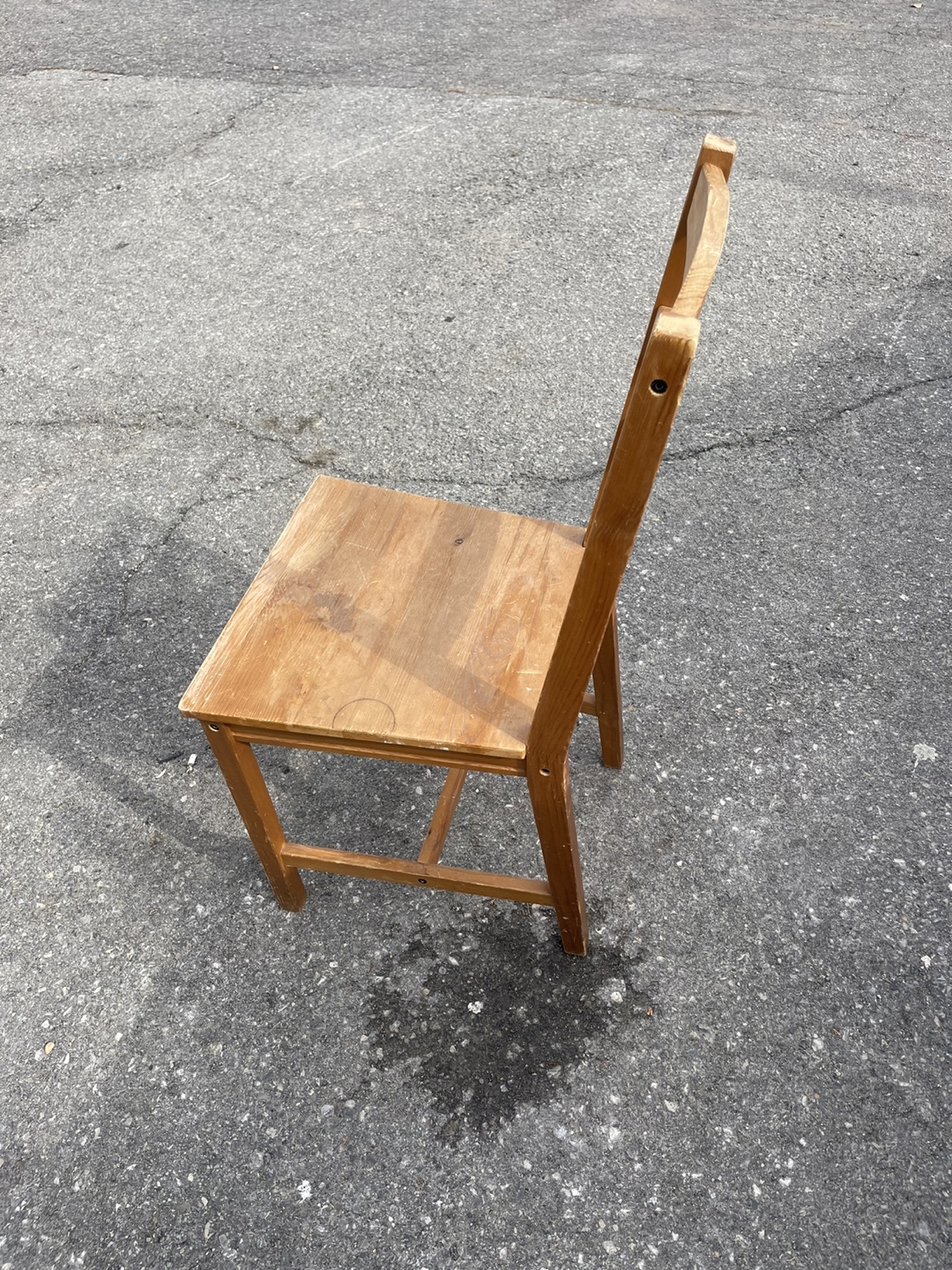 Wooden Chair - photo 2