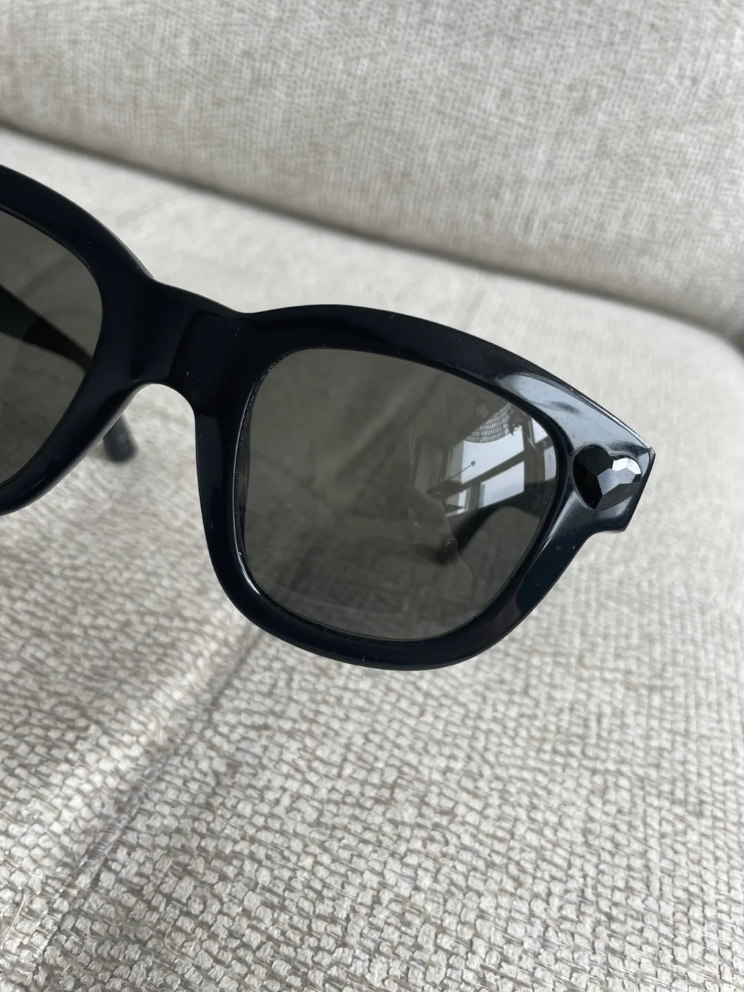 Saint Laurent SL 100 Lolita Sunglasses image indicator(6)