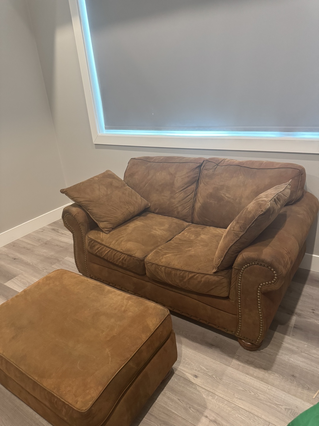 Brown Suede Loveseat and Ottoman Set - photo 4