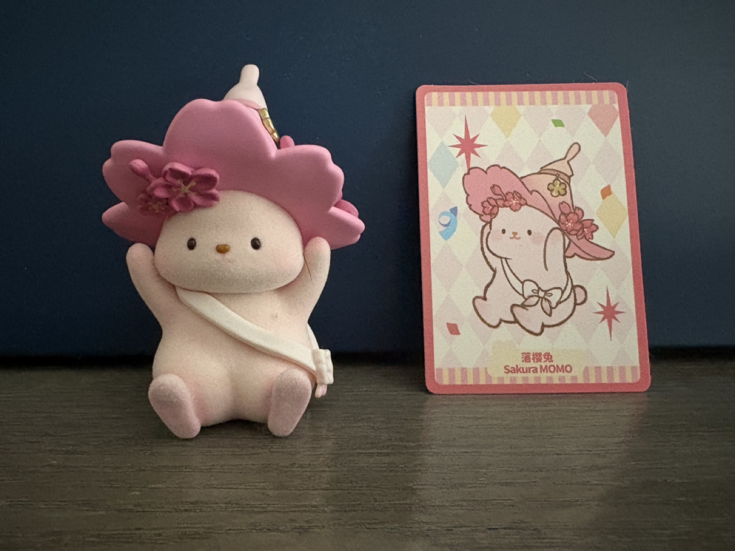 MOMO Rabbit - Figurine