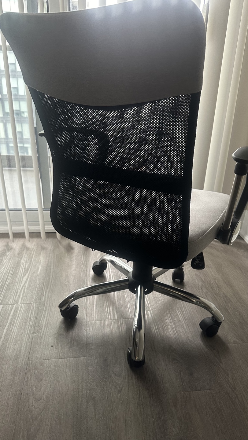 Grey Mesh Office Chair with Chrome Base