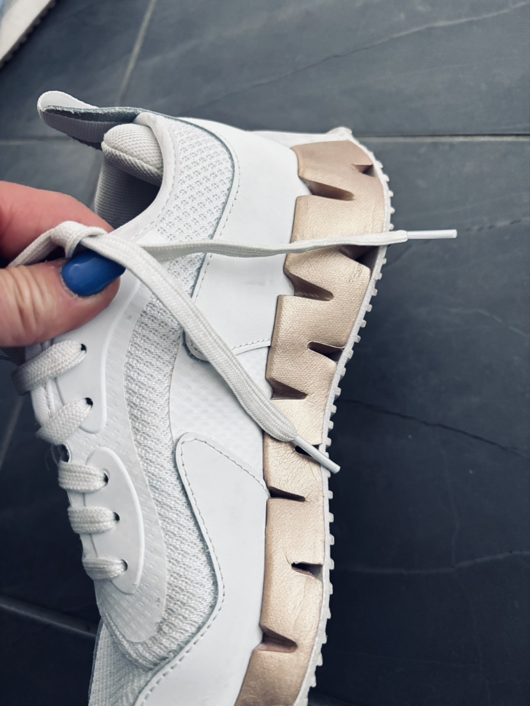 Women's Reebok Running Shoes - White and Rose Gold - photo 4