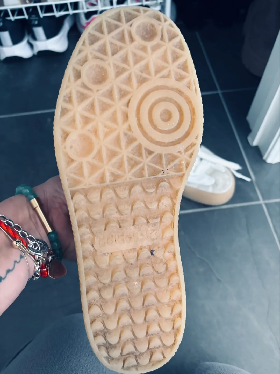 Women's Reebok Running Shoes - White and Rose Gold image indicator(6)