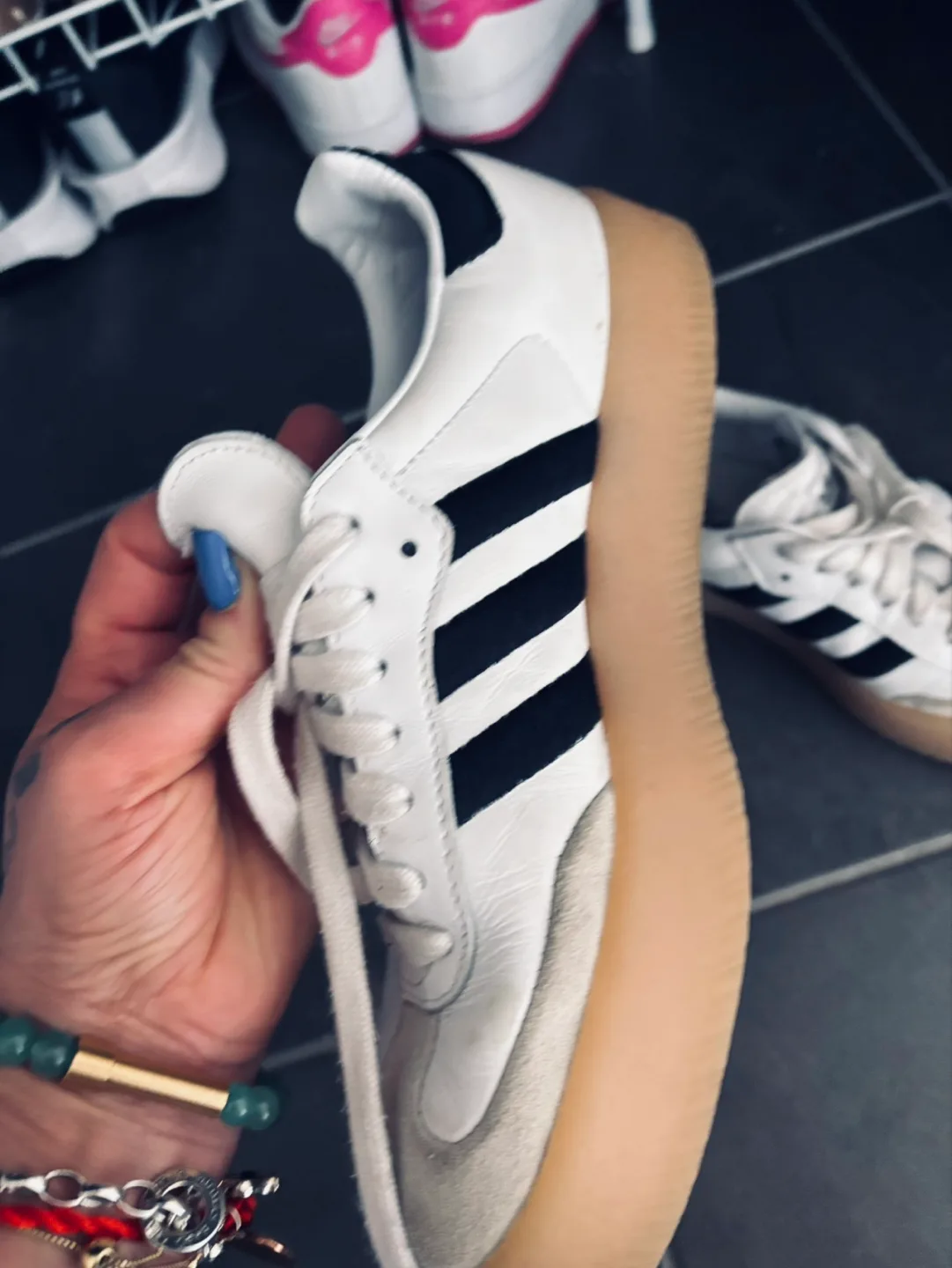 Women's Reebok Running Shoes - White and Rose Gold image indicator(7)