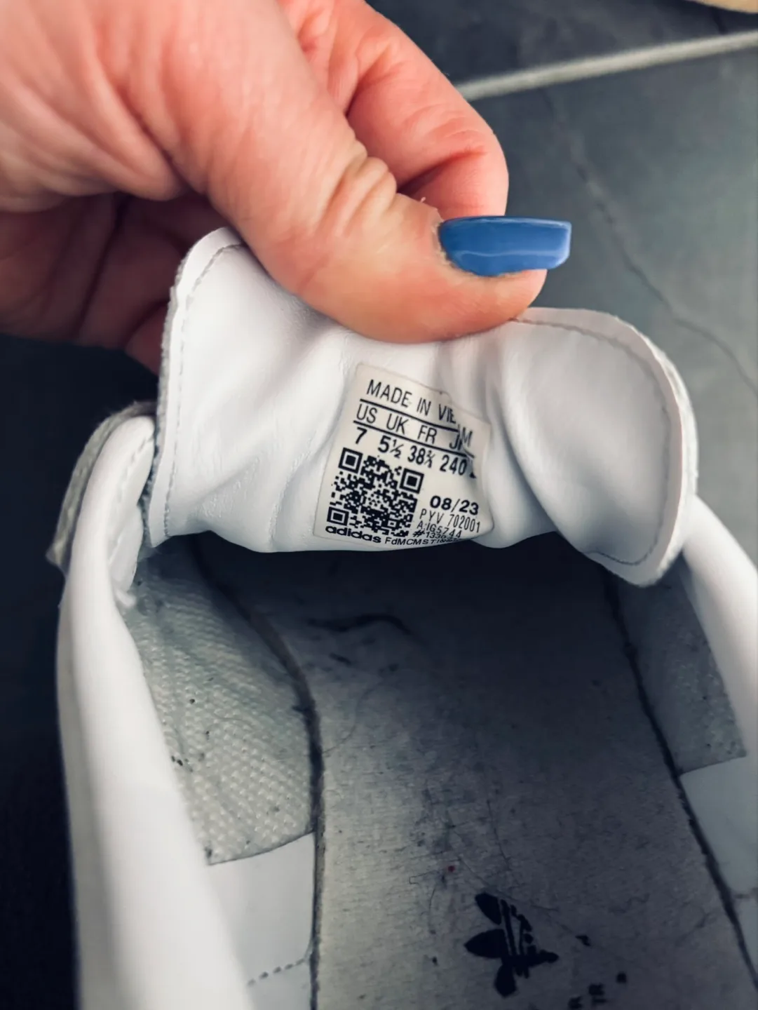 Women's Reebok Running Shoes - White and Rose Gold image indicator(8)