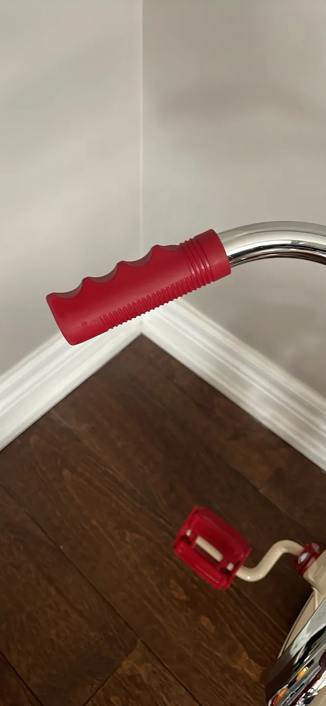 Vintage Radio Flyer Tricycle image indicator(7)