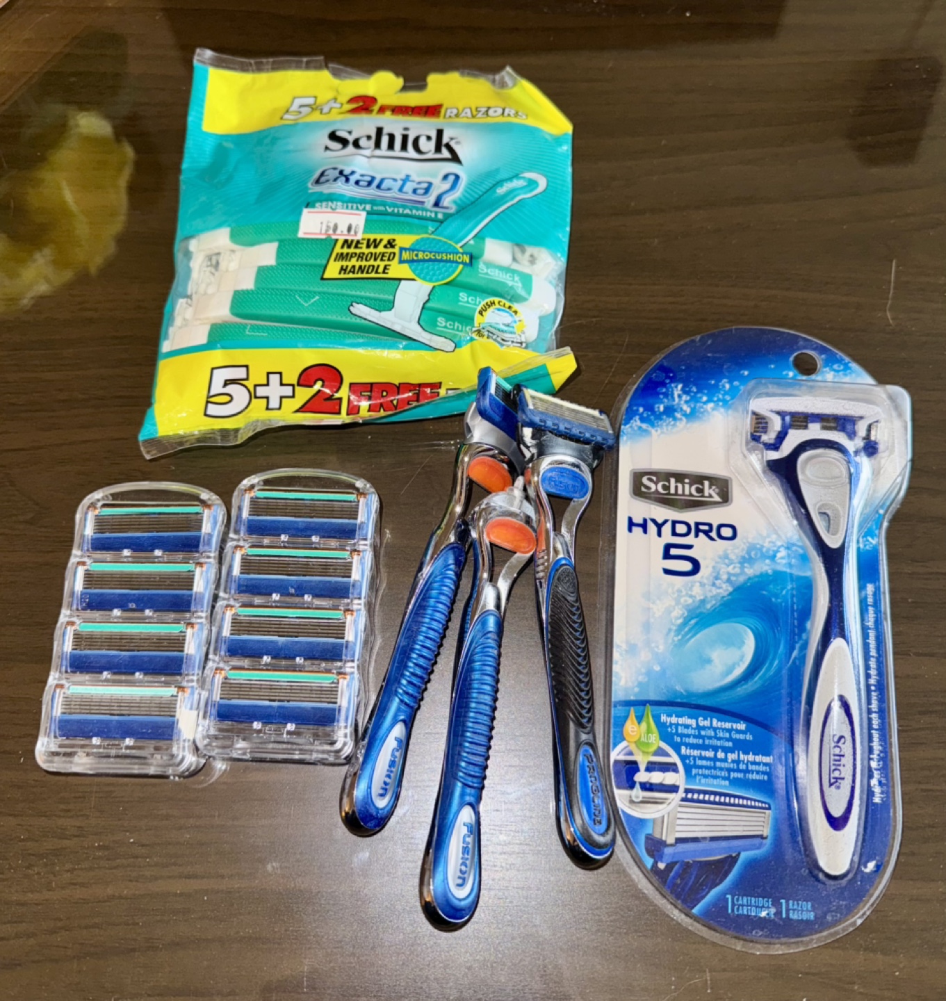 Schick Razors and Cartridges - Bulk Lot