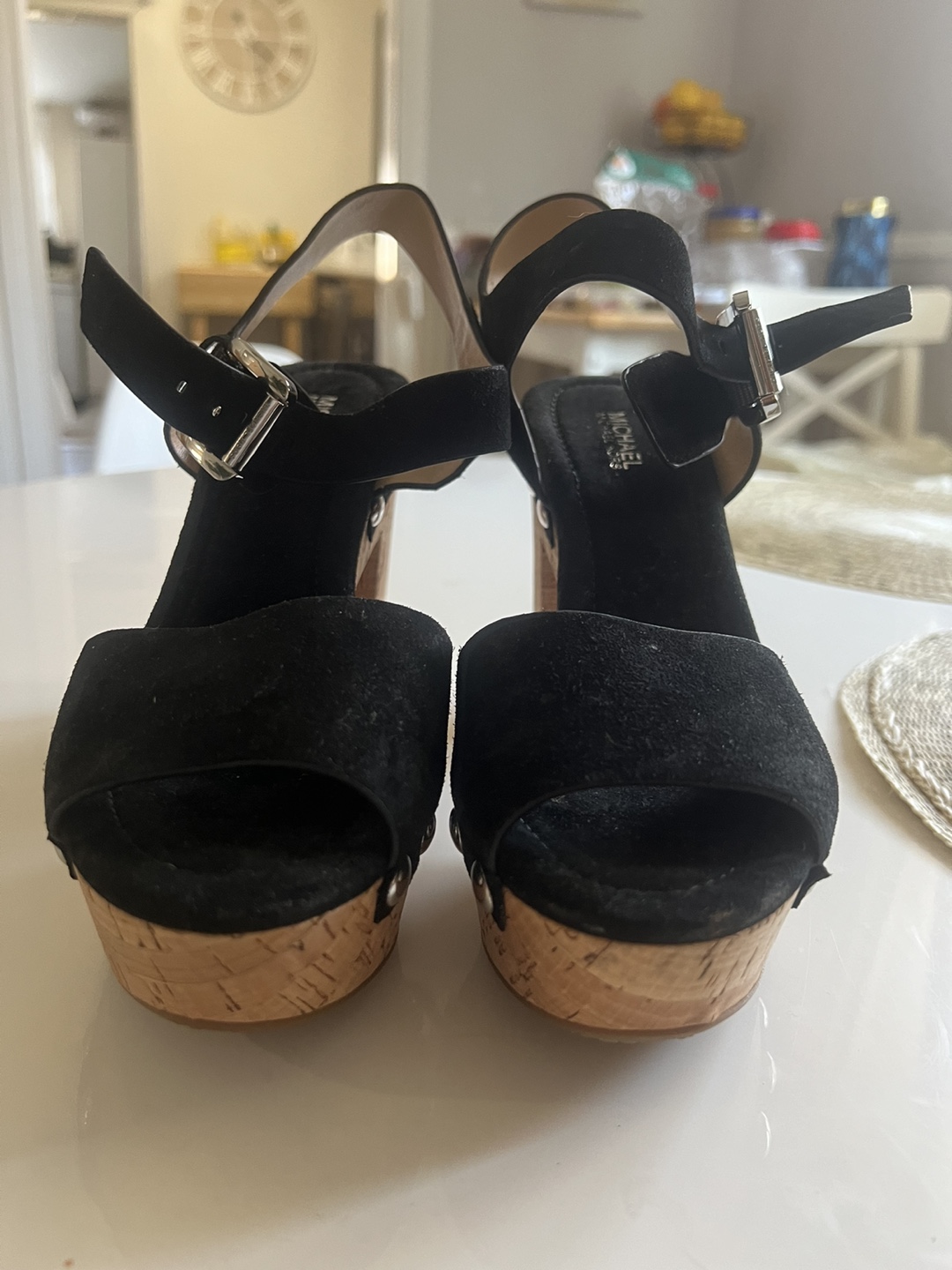 💚 New Michael Kors Black Suede Cork Wedge Sandals - photo 4