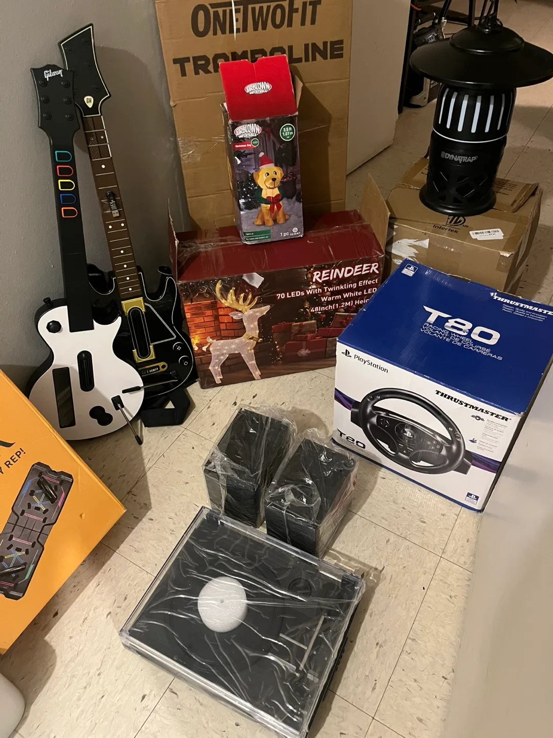 Moving sale Kitchener image indicator(4)