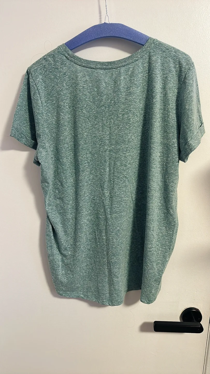 myStyle - green relaxed fit t-shirt size XL #freecycle 💚 image indicator(3)