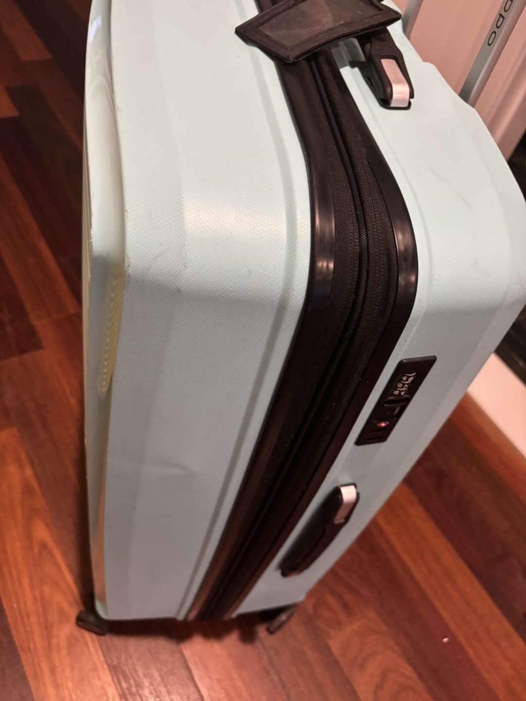 ❤️Amazing Large Suitcases - Yellow and Light Blue - photo 2