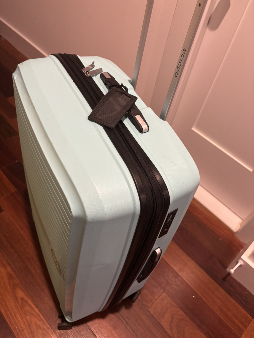 ❤️Amazing Large Suitcases - Yellow and Light Blue - photo 3