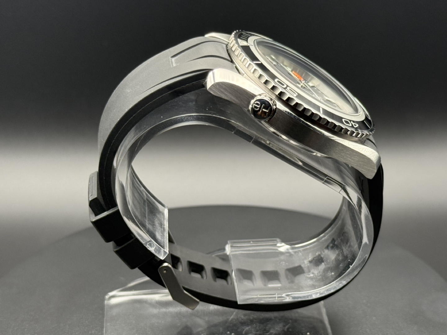 Omega Seamaster Planet Ocean Casino Royale Limited Edition Watch - photo 3