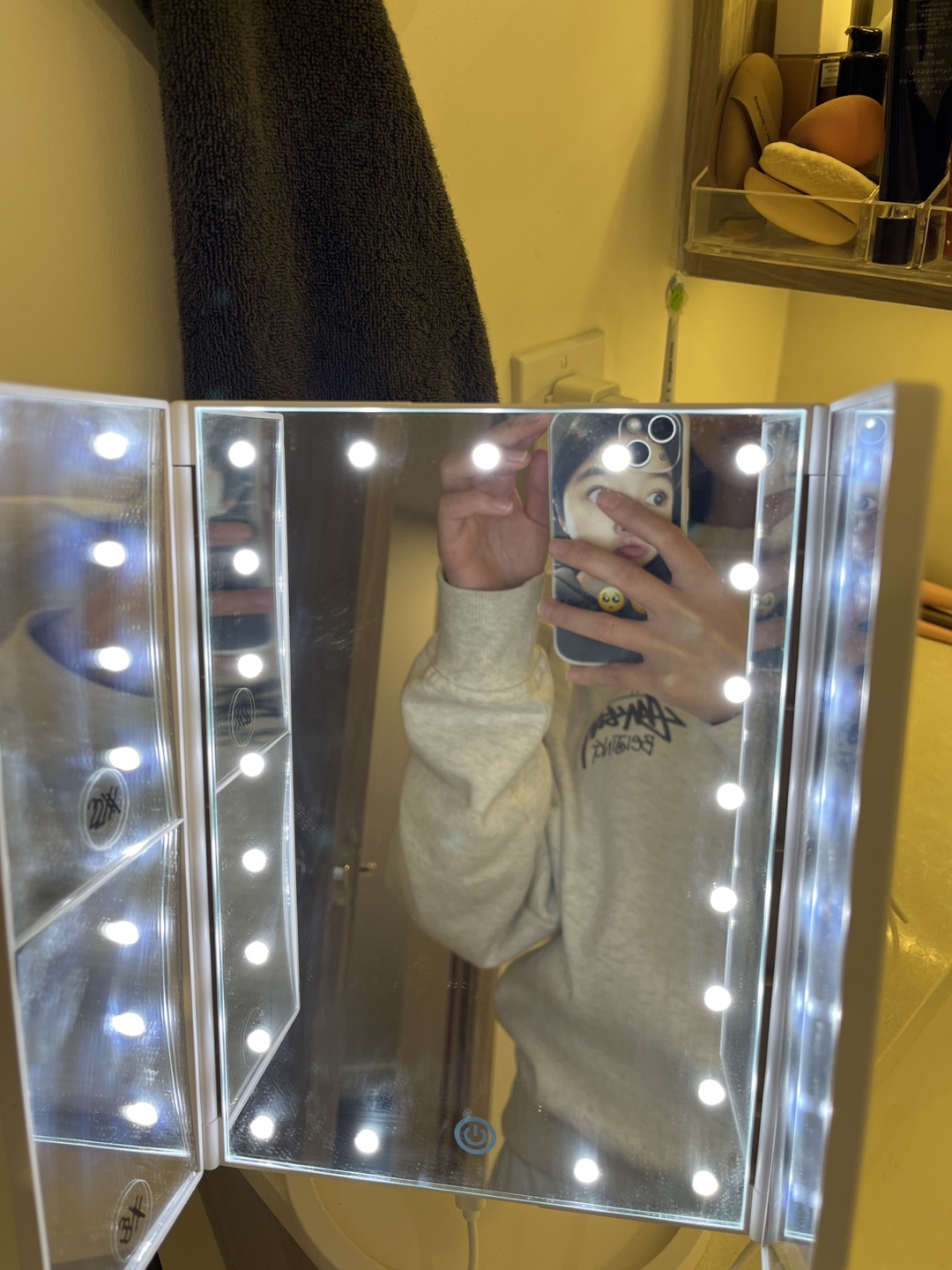 BESTPE Tri-fold LED Vanity Mirror