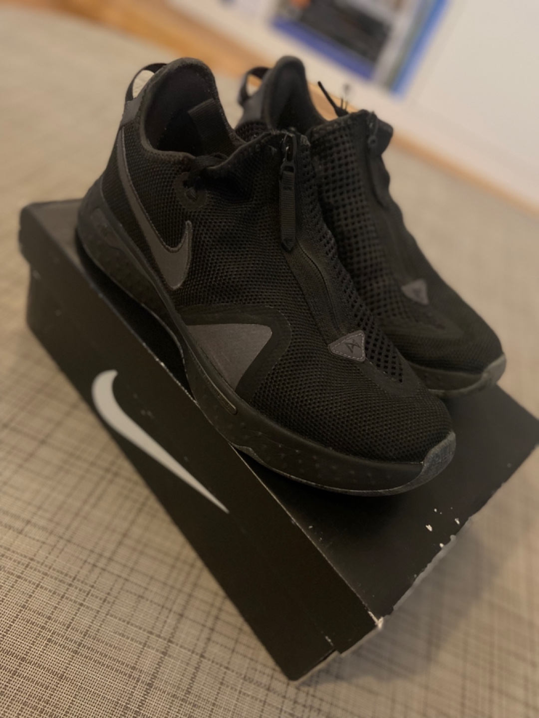 Nike PG 4 Basketball Shoes - Size 9 US/Size 10.5 UK- Black
