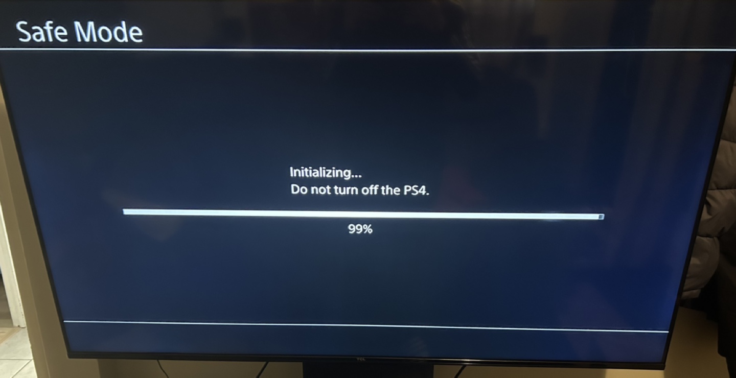 PS4 500GB - FOR PARTS OR REPAIR - photo 2